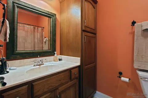 910 Back Nine Dr, Moneta, VA 24121 photo 18