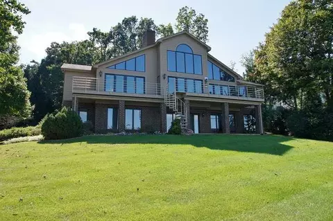 560 Silver Tee Dr, Penhook, VA 24137 photo 4