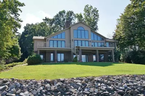 560 Silver Tee Dr, Penhook, VA 24137 photo 1