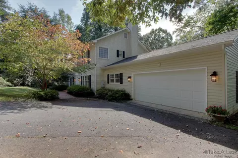 1283 Crosswind Rd, Goodview, VA 24095 photo 6