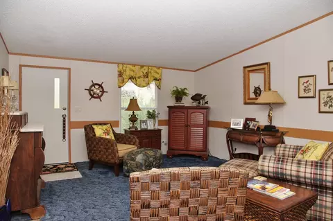 180 Cove Rd, Penhook, VA 24137 photo 8