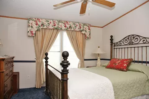 180 Cove Rd, Penhook, VA 24137 photo 10
