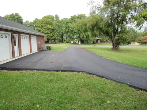 2945 Green Hill Dr, Salem, VA 24153 photo 6