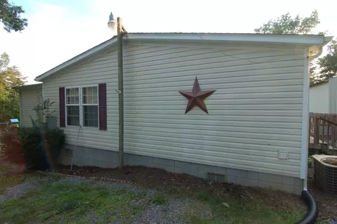 22591 Botetourt Rd, Eagle Rock, VA 24085 photo 5