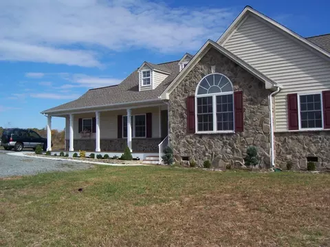 3852 Hatchett Rd, Penhook, VA 24137 photo 1