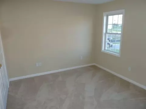208 Eugene Dr NW, Roanoke, VA 24017 photo 11