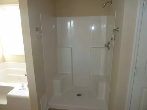 208 Eugene Dr NW, Roanoke, VA 24017 photo 9