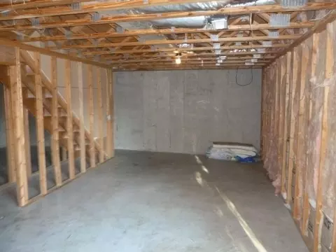 208 Eugene Dr NW, Roanoke, VA 24017 photo 15