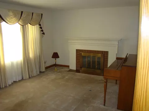 120 Frontier Rd, Roanoke, VA 24012 photo 7
