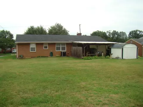 120 Frontier Rd, Roanoke, VA 24012 photo 3