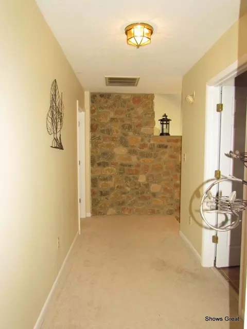 1069 Meador Rd, Goodview, VA 24095 photo 29
