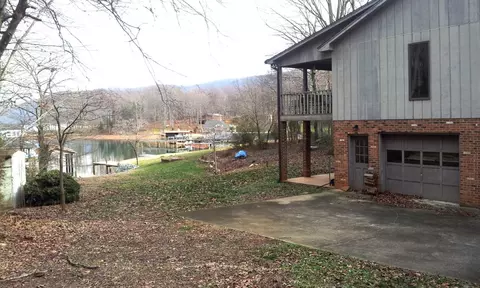 5666 Smith Mountain Rd, Penhook, VA 24137 photo 19