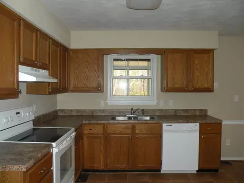 105 Brightview Ct, Goodview, VA 24095 photo 7