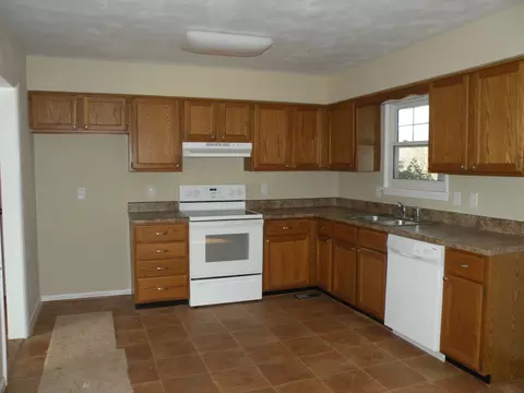 105 Brightview Ct, Goodview, VA 24095 photo 9