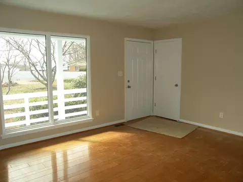 105 Brightview Ct, Goodview, VA 24095 photo 12
