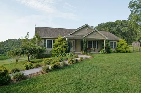 4906 Stanley Farm Rd, Salem, VA 24153 photo 1
