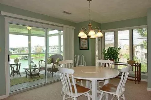 411 Marina Bay Dr #312, Penhook, VA 24137 photo 11