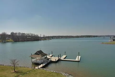 411 Marina Bay Dr #312, Penhook, VA 24137 photo 24