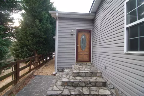 6773 Goodview Rd, Goodview, VA 24095 photo 13