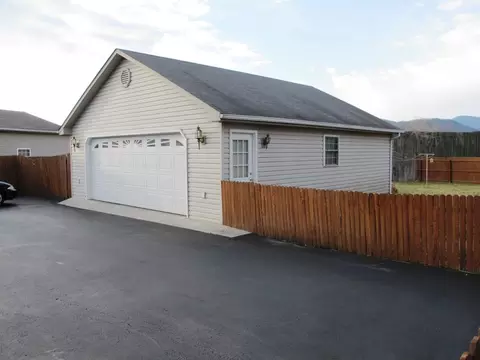 1811 Epps Dr, Salem, VA 24153 photo 18
