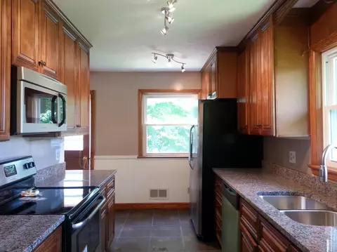 402 Elden Ave, Roanoke, VA 24019 photo 5