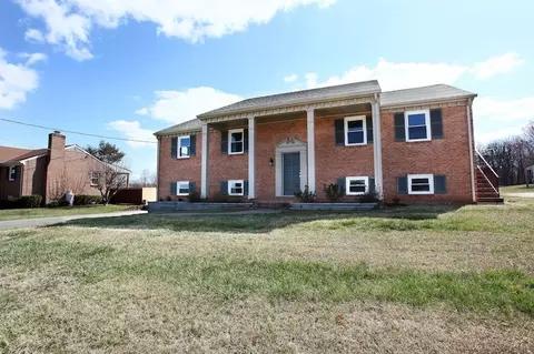119 Mistletoe Dr, Forest, VA 24551 photo 1