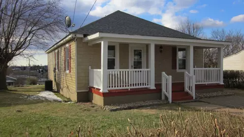 80 Pendleton St, Rocky Mount, VA 24151 photo 4