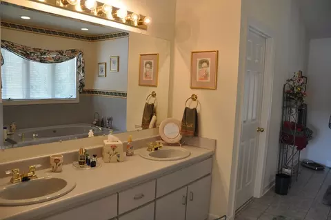 65 Sandy Edge Cir, Penhook, VA 24137 photo 17