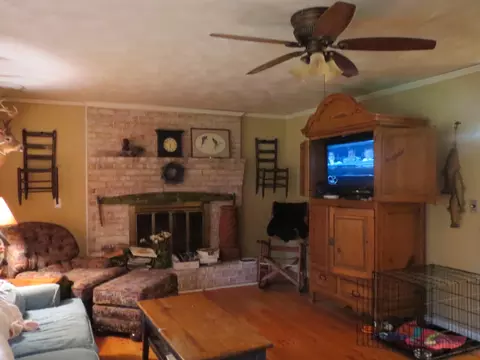 214 Pineview Dr, Hardy, VA 24101 photo 5