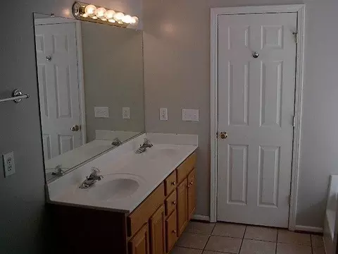 2345 Oakleaf Dr NW, Roanoke, VA 24017 photo 16
