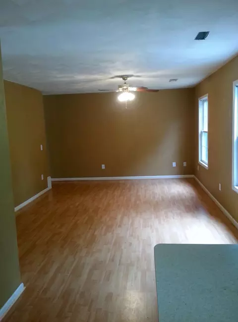 2345 Oakleaf Dr NW, Roanoke, VA 24017 photo 4