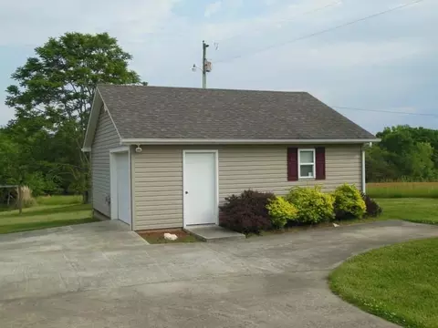 2232 Armstrong Rd, Penhook, VA 24137 photo 4