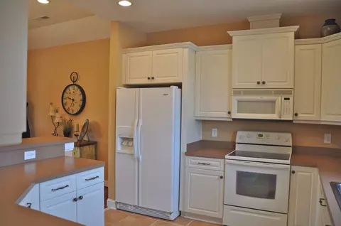 28 Villa Ln, Penhook, VA 24137 photo 5