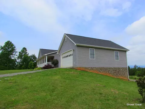 4170 Goodview Rd, Goodview, VA 24095 photo 5