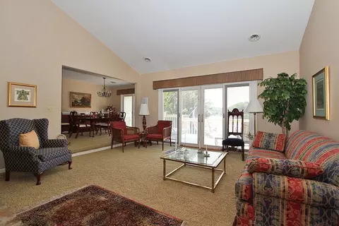117 Windward Dr, Moneta, VA 24121 photo 8