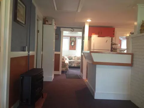 328 Malcom Dr, Eagle Rock, VA 24085 photo 5
