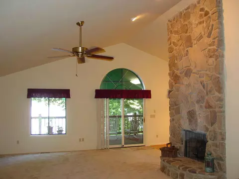 740 Dodee Ln, Union Hall, VA 24176 photo 8