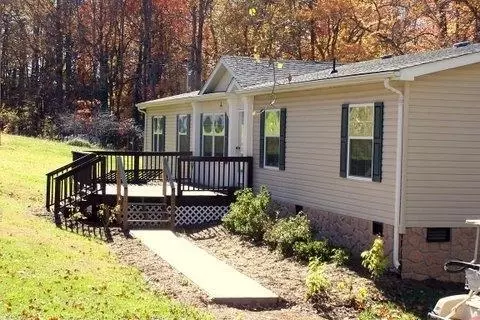 261 Munson Rd, Penhook, VA 24137 photo 2