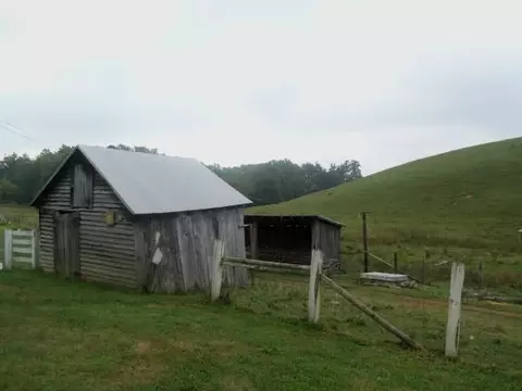 468 Kyle Weeks Rd, Willis, VA 24380 photo 37