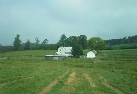 468 Kyle Weeks Rd, Willis, VA 24380 photo 2