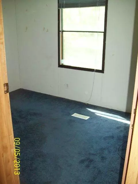 1016 Circlewood Loop, Goodview, VA 24095 photo 5