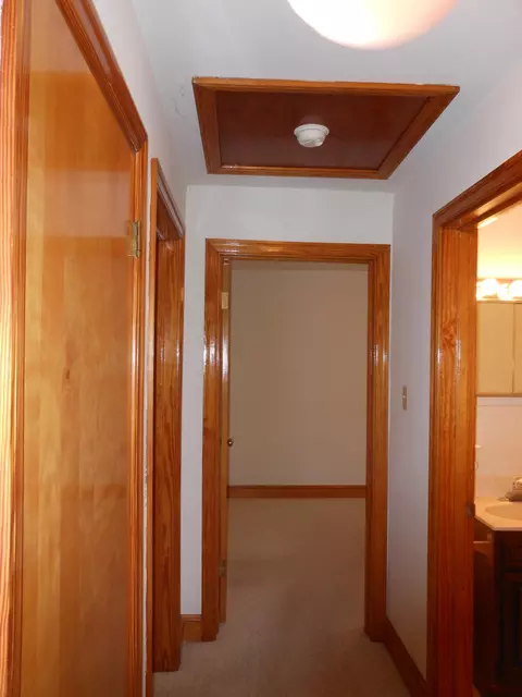 1604 Eanes Rd, Roanoke, VA 24014 photo 10