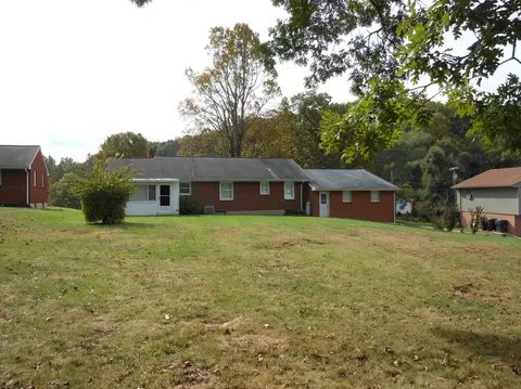 1604 Eanes Rd, Roanoke, VA 24014 photo 22