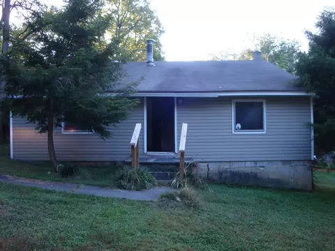 3567 Bennett Springs Rd, Salem, VA 24153 photo 1