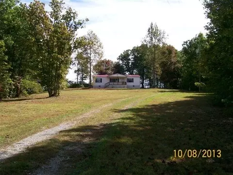 93 Twin Rocks Dr, Ferrum, VA 24088 photo 3