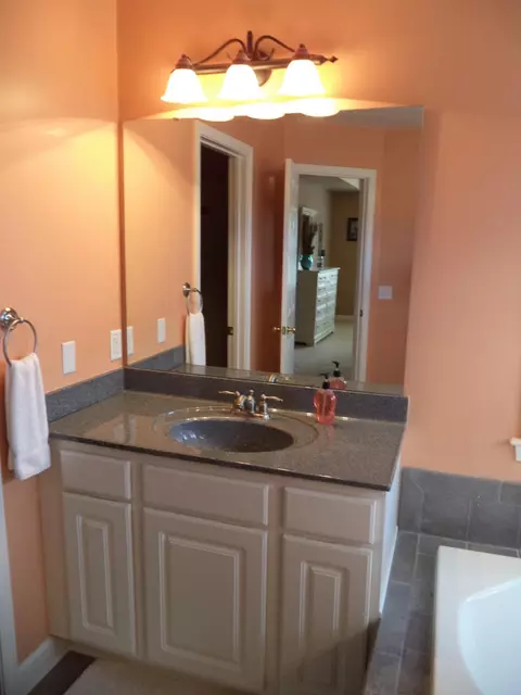 111 Macgregor Dr, Blue Ridge, VA 24064 photo 18