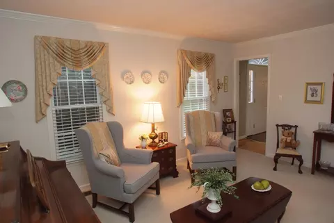 5545 Highfields Rd, Roanoke, VA 24018 photo 4