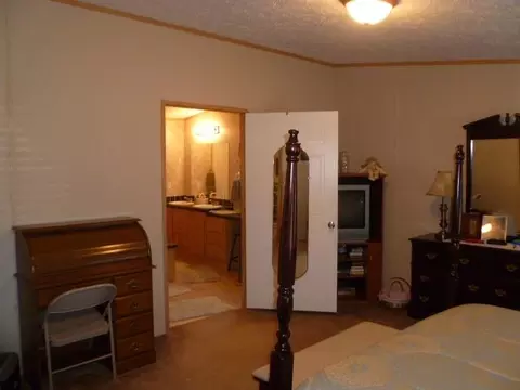 118 Wellspring Rd, Moneta, VA 24121 photo 6