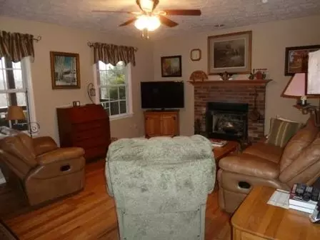 330 Saint Johns Loop, Ferrum, VA 24088 photo 4