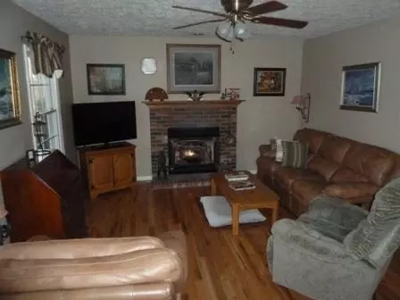 330 Saint Johns Loop, Ferrum, VA 24088 photo 5